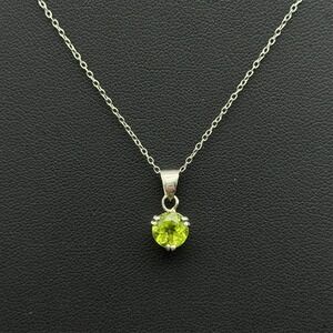 Sterling Silver Solitaire Round 7mm Peridot Pendant Italy 925 Chain Necklace 18"